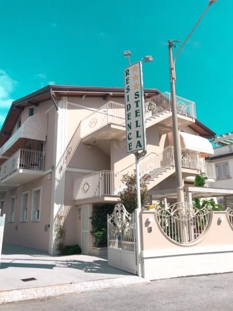 Residence Stella Марина-ді-Масса Екстер'єр фото